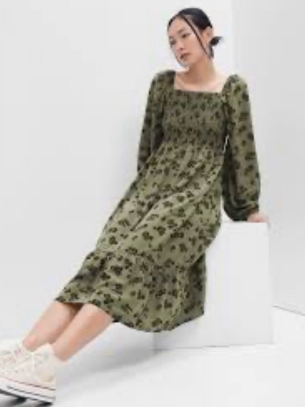 Gap square neck MIDI dress  M NWT
